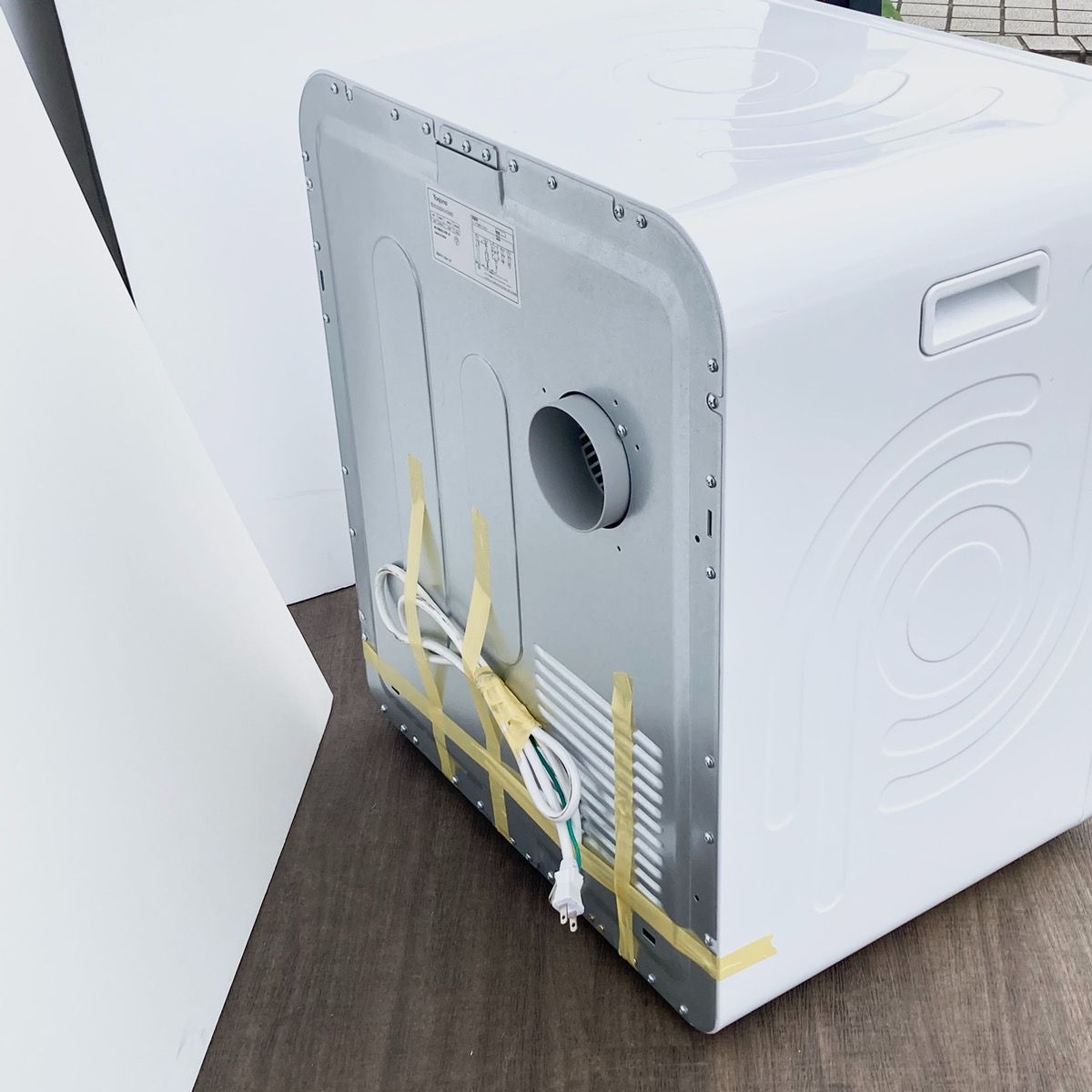 容量6kg ヒーター式乾燥機