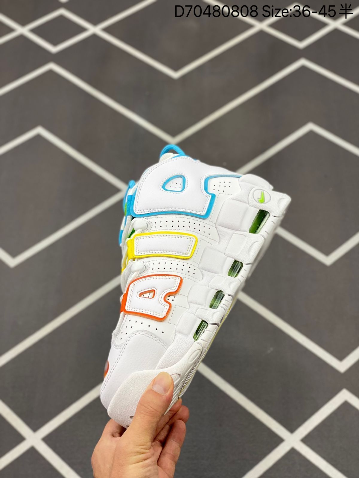 ナイキ スニーカー Nike Air More Uptempo FZ4624-100 男女兼用 並行輸入品