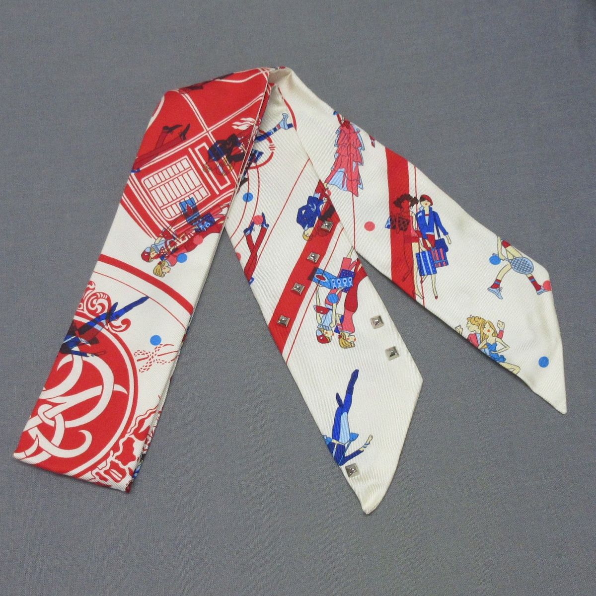 レディースHERMES(エルメス) スカーフ美品 ツイリー - バンダナ/スカーフ