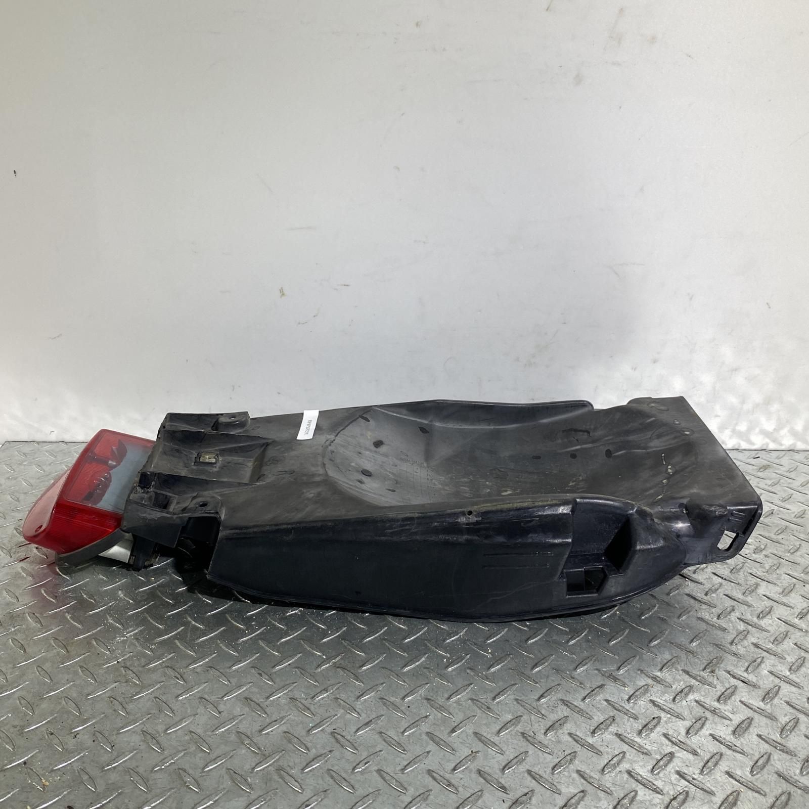 HONDA ホーネット250 インナーフェンダー テールランプセット ホンダ