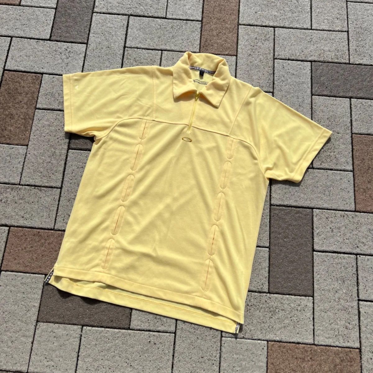 00s 90s Oakley ポロシャツ　センターロゴ　archive y2k 00s Y2K OAKLEY オークリー センターロゴ ポロシャツ 菅田将暉