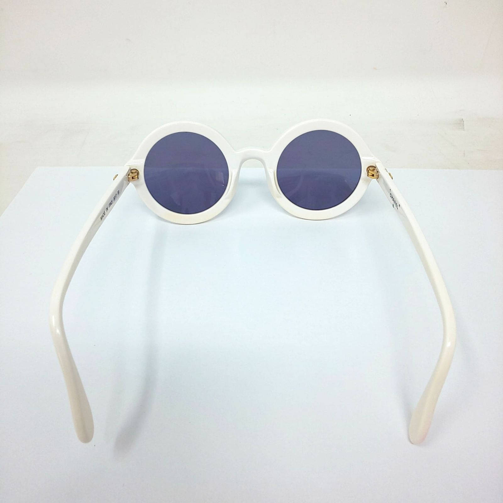 1045C-04 CHANEL シャネル ラウンド サングラス ホワイト 白