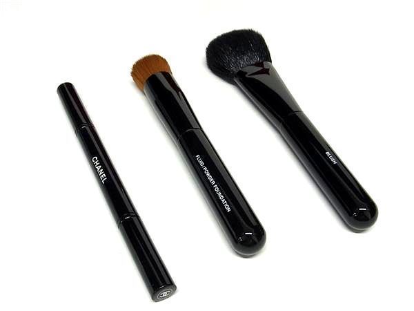 シャネル　ブラシコレクション 新作CHANEL☆シャネル限定カラーコードコレクションブラシセット