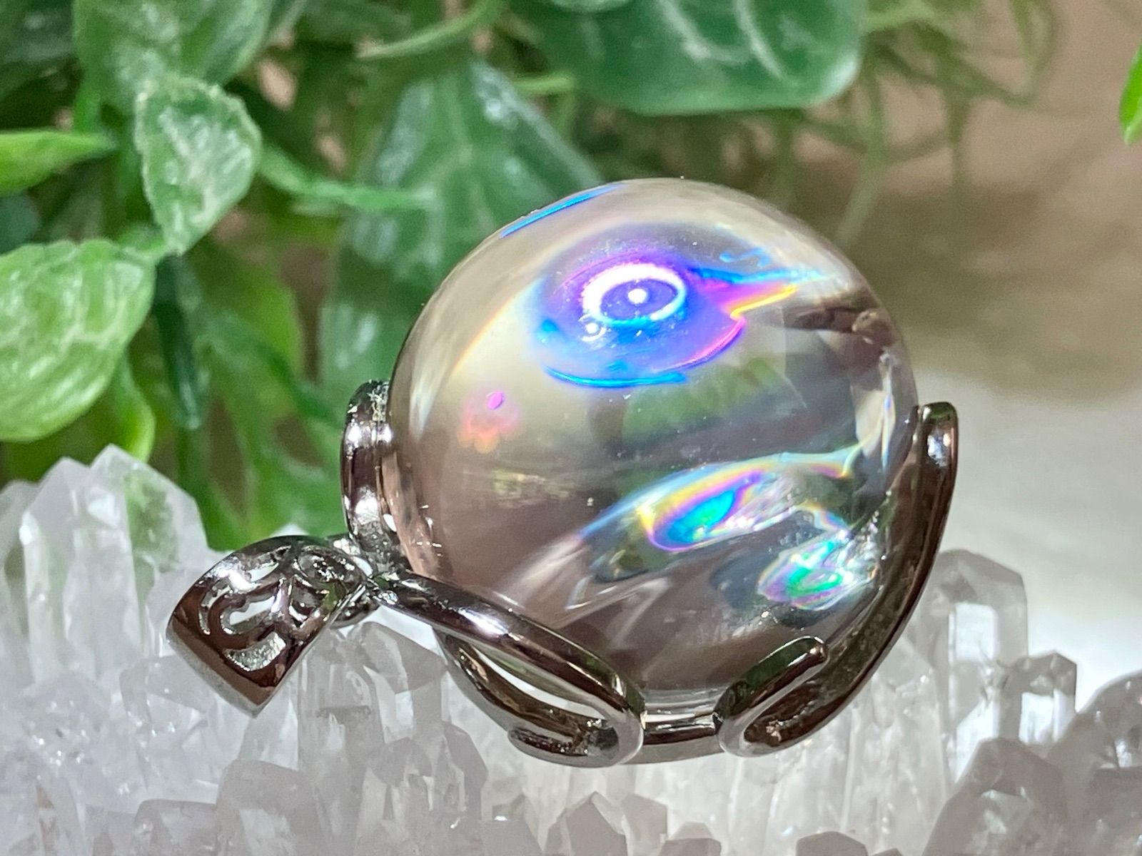レインボークォーツ クリスタル 水晶 スフィア ペンダント