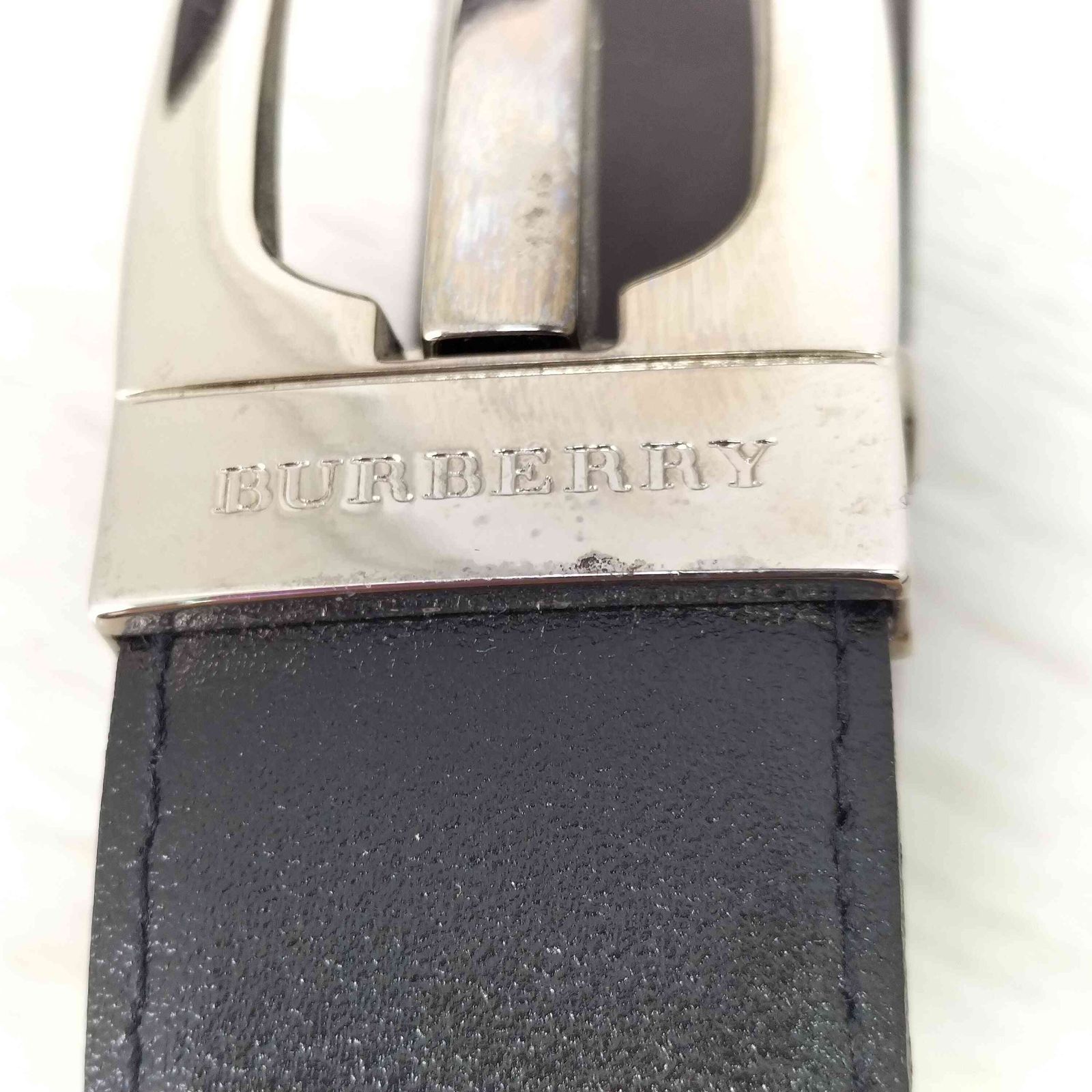 バーバリー BURBERRY シルバーバックルレザーベルト メンズ 表記無