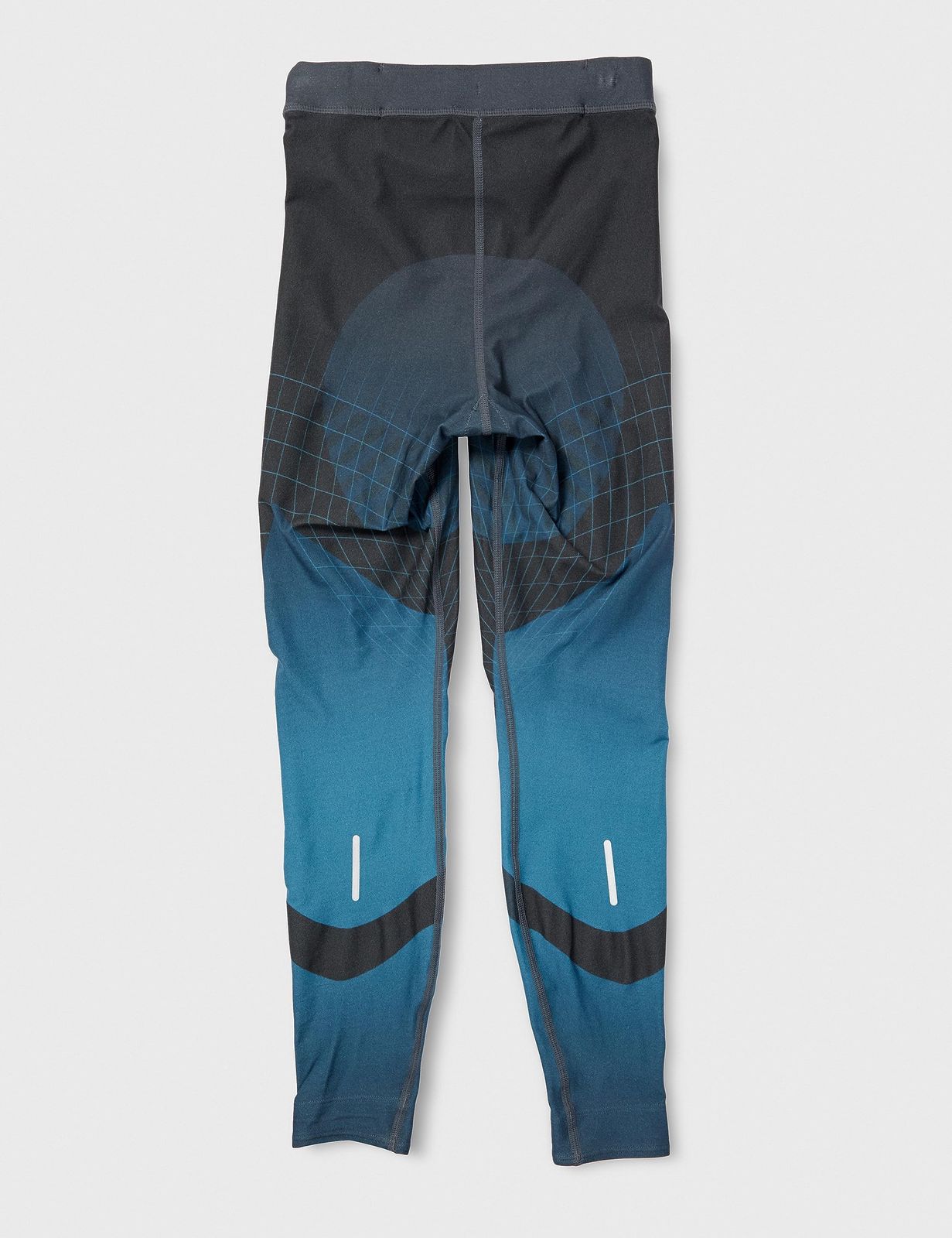 400 レストフルテール×グリスブルー