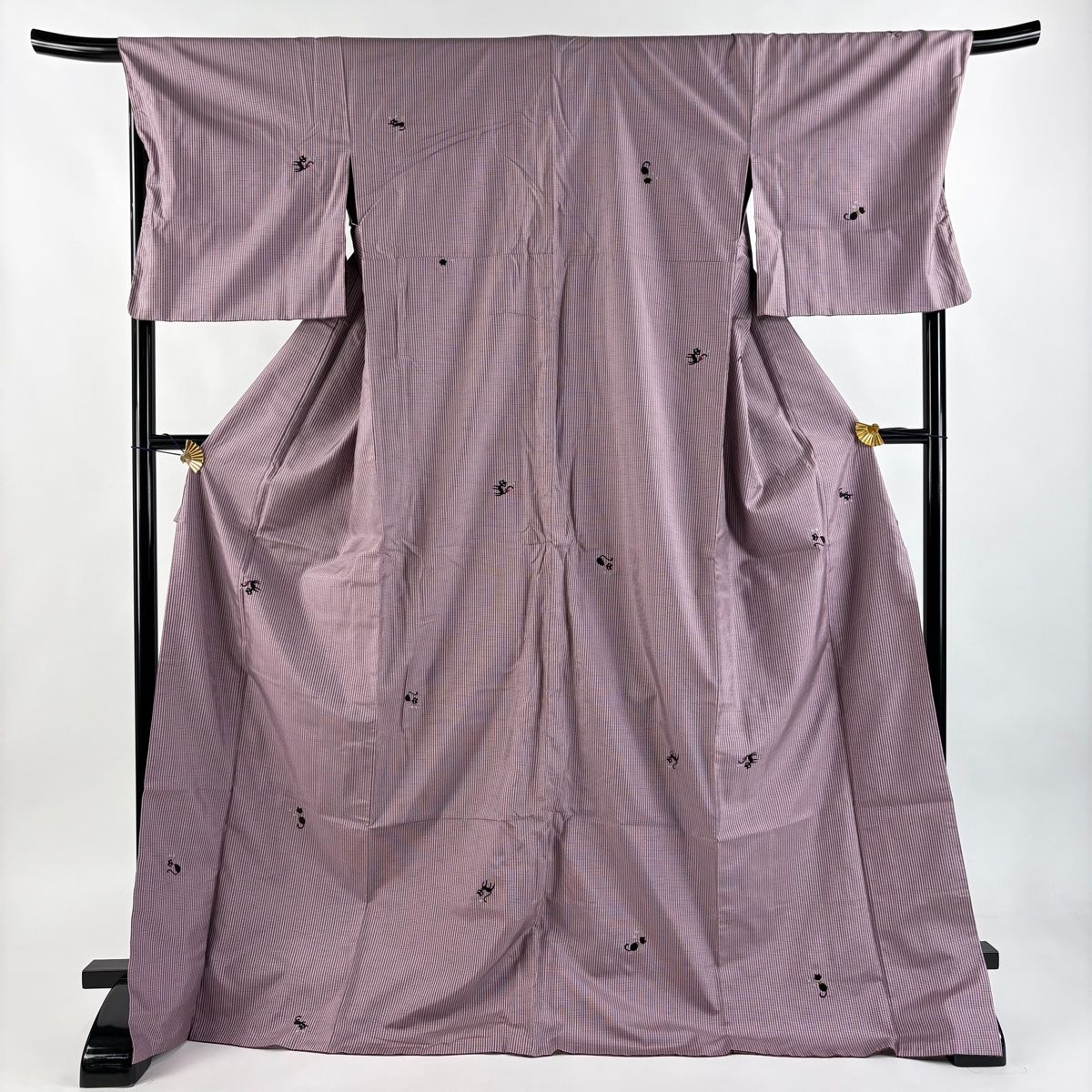 小紋 身丈173.5cm 裄丈70cm L 袷 大島紬地 やまと 証紙 猫 縞 刺繍 金糸 紫 正絹