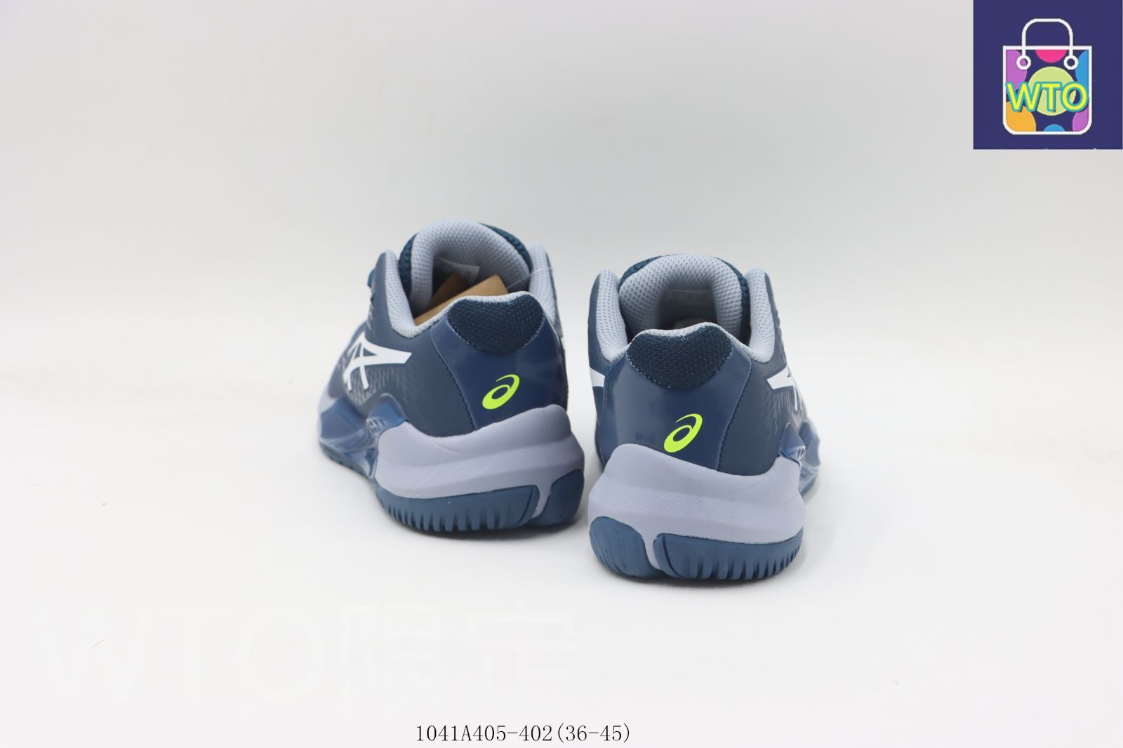 ランニングシューズ ダークブルー