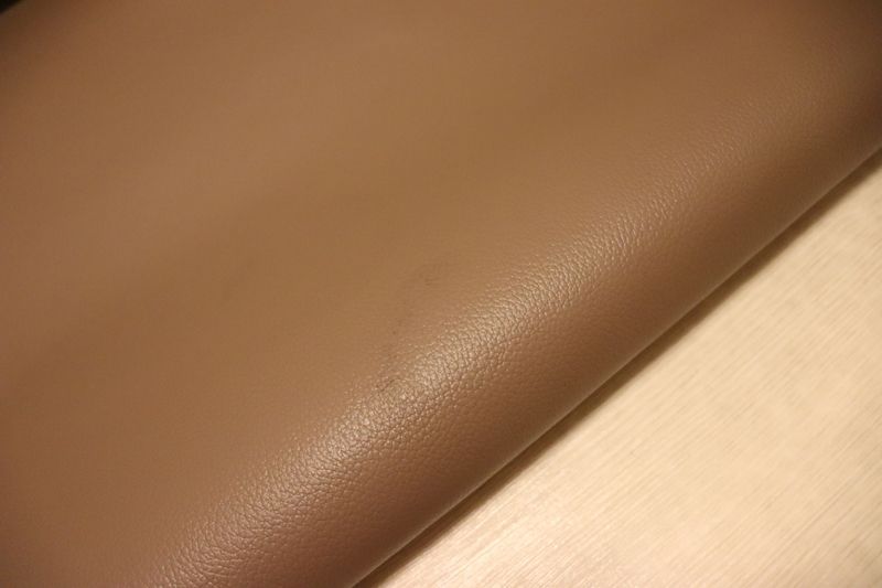 モカブラウン 230ds クロム革 牛革 国産 レザー 顔料仕上げ はぎれ 一枚革 レザークラフト 革 皮 本革 diy 生地 材料