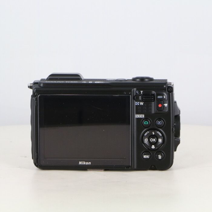 COOLPIX