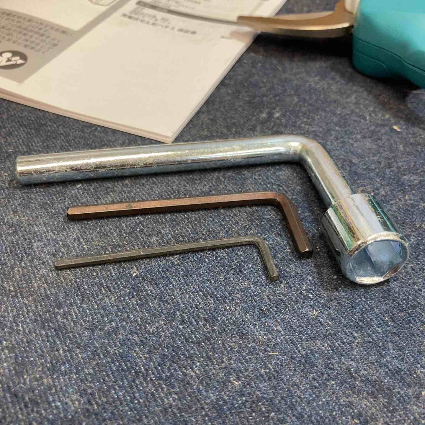 18V コードレスせん定ハサミ