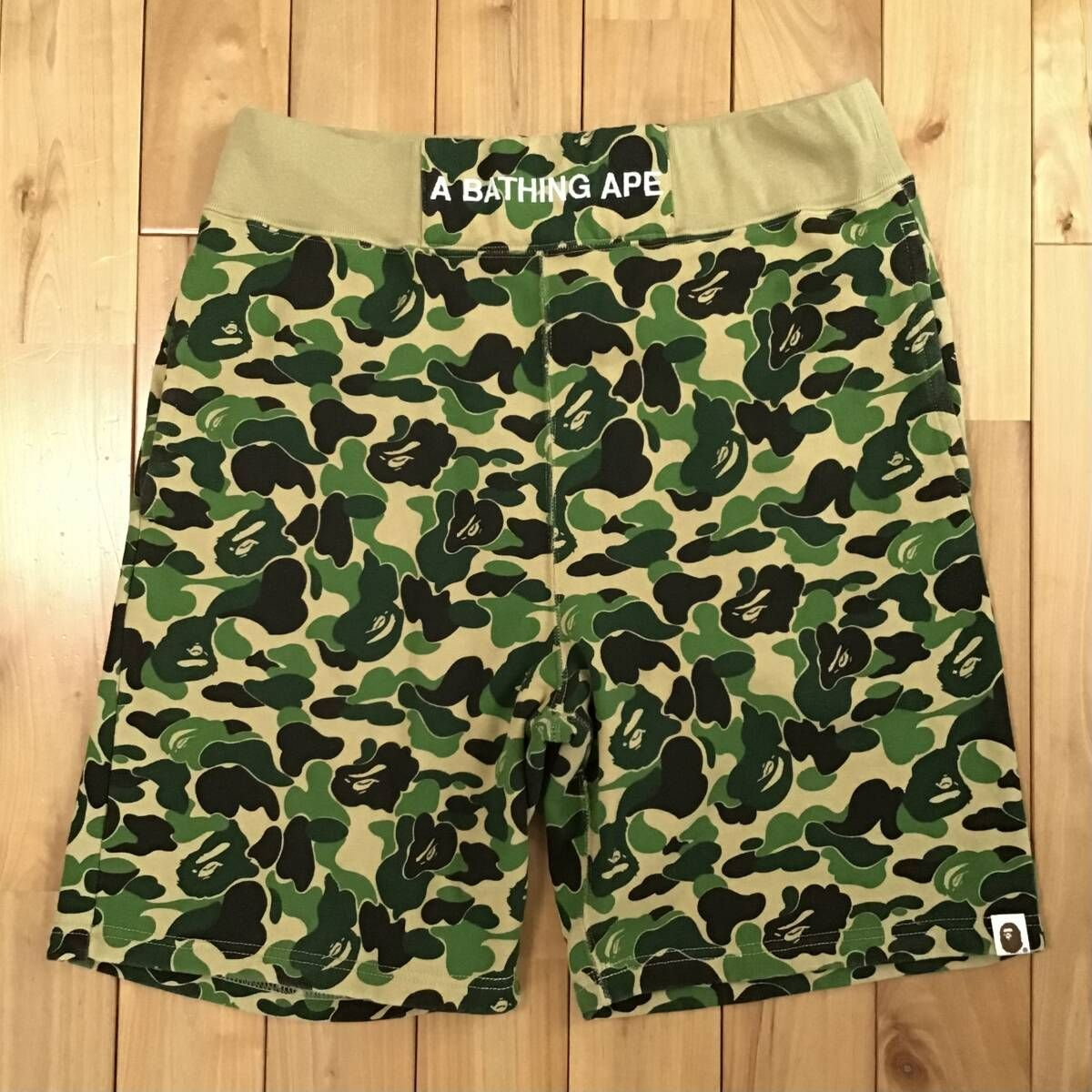 美品 A BATHING APE Huntwear 迷彩柄ハーフパンツ BAPE 迷彩スウェットハーフパンツ L