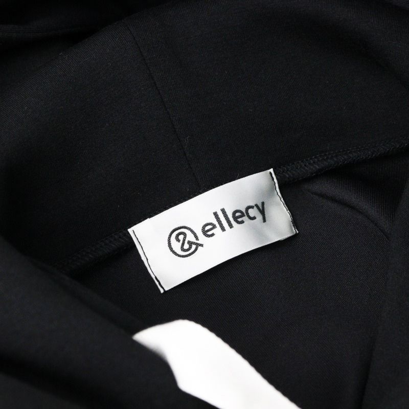 アンドエルシー　＆ellecy パーカー　ロイスクレヨン 連休価格 完売品 アンドエルシー猫曼荼羅刺繍オーバーサイズ