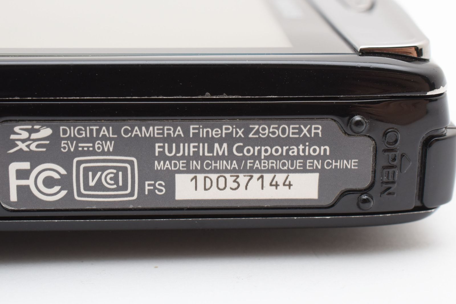 富士フイルム FUJIFILM FinePix Z Z950EXR ブラック ファインピクス Z