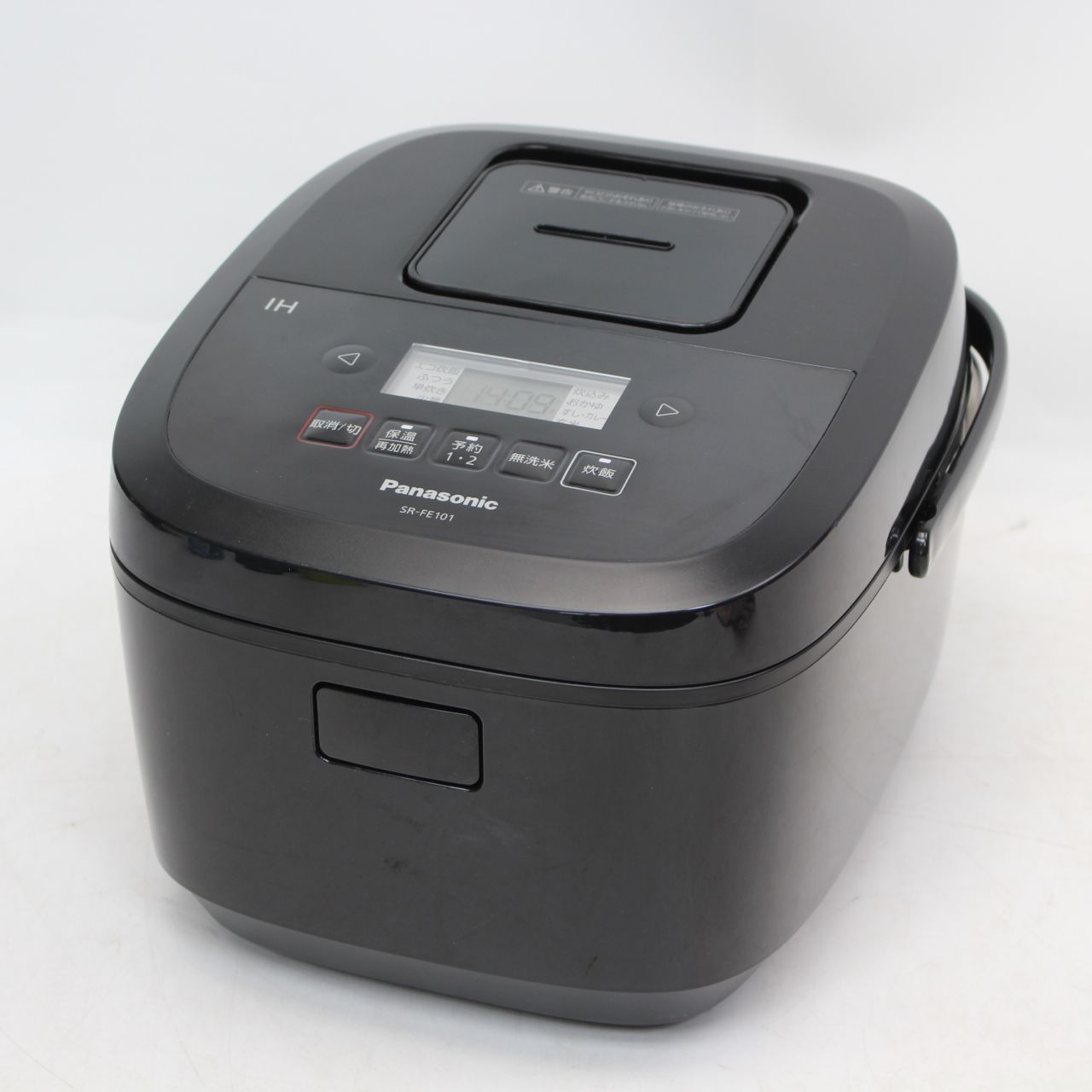 2024年製 Panasonic SR-FE101 炊飯器 737)パナソニック IH炊飯器 SR-FE101 2024年製 5.5合 備長炭釜