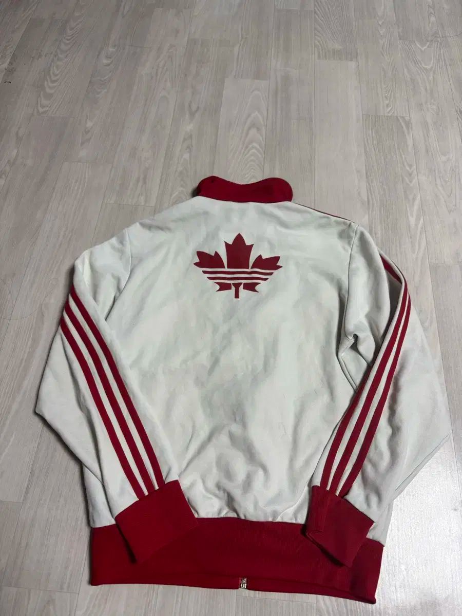 外見至上主義 adidas ジャージ カナダ代表 トラックジャケット Sサイズ 外見至上主義 adidas ジャージ カナダ代表 トラックジャケット S