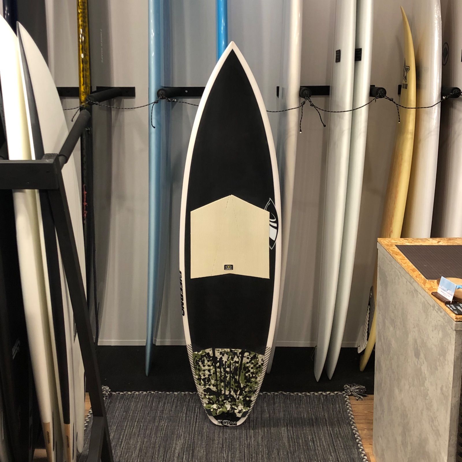 SHARP EYE INFERNO72 5'8