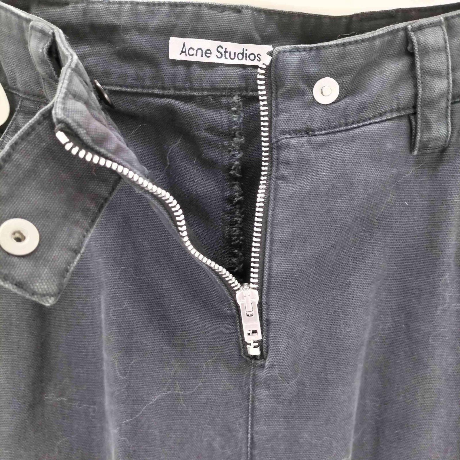 アクネストゥディオズ ACNE