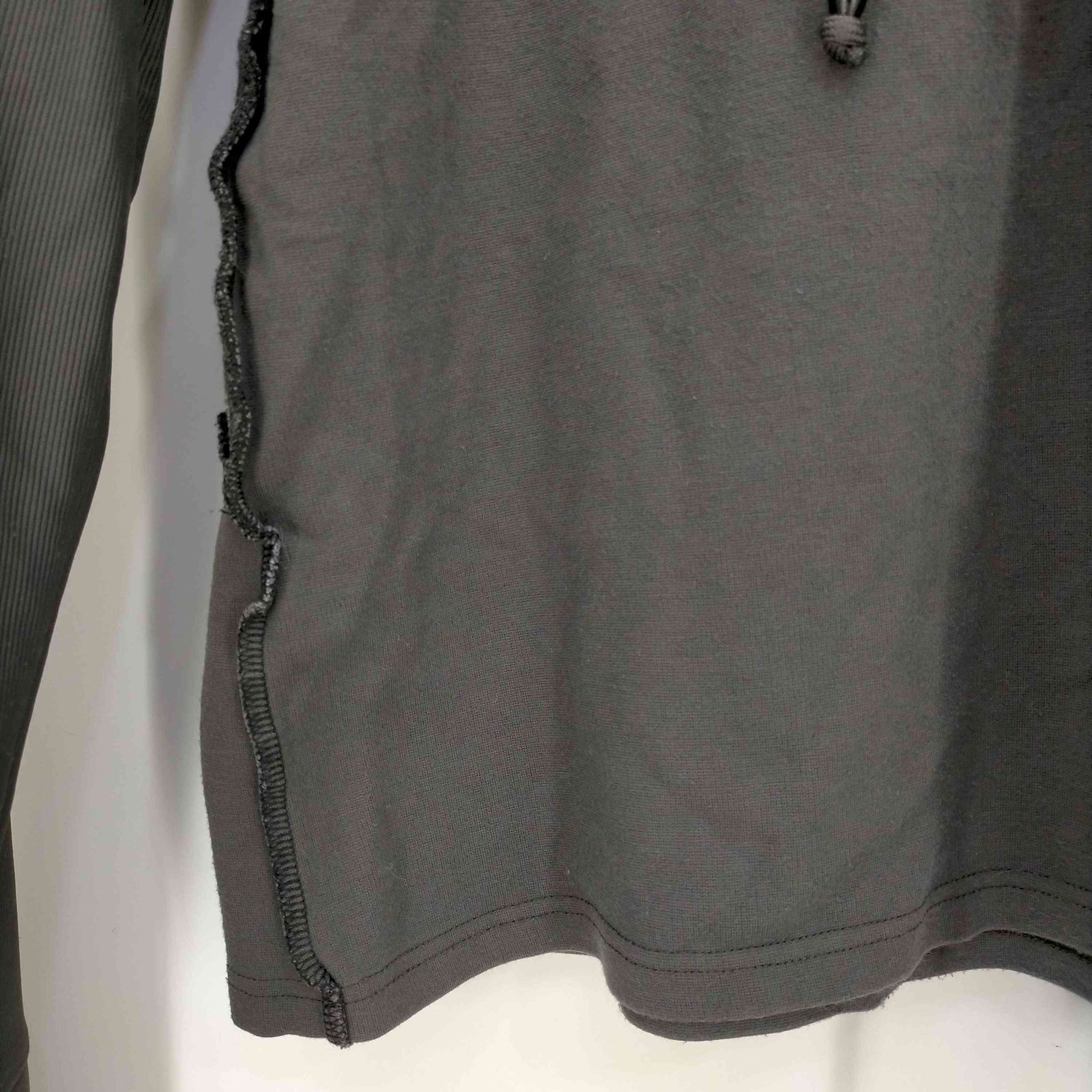 ヘインソ hyein seo TWISTED HOODIE サムホール レディース JPN