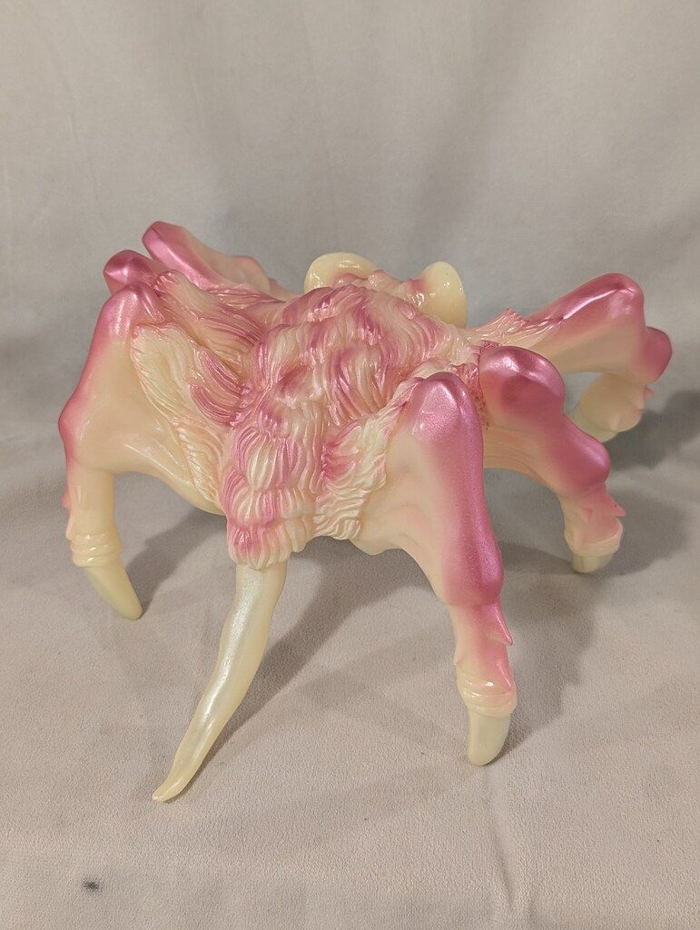 M1号 CLUBDAIKAIJU ラットバットスパイダー蓄光レッドスプレー