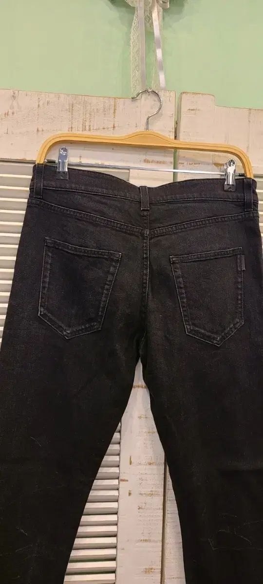 サンローラン ブラックジーン