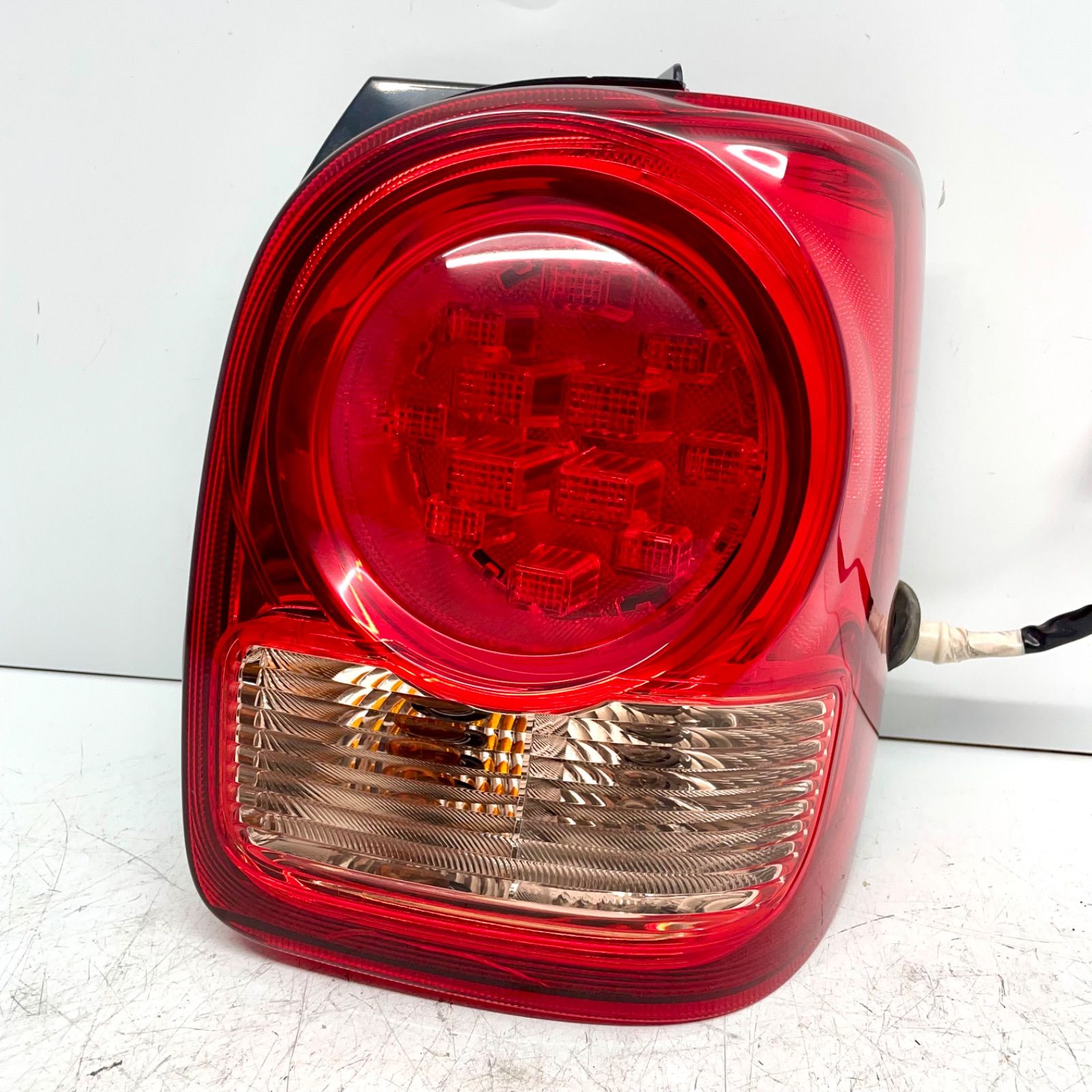 ゼロクラウン テールランプ4点 18系クラウン アスリート後期