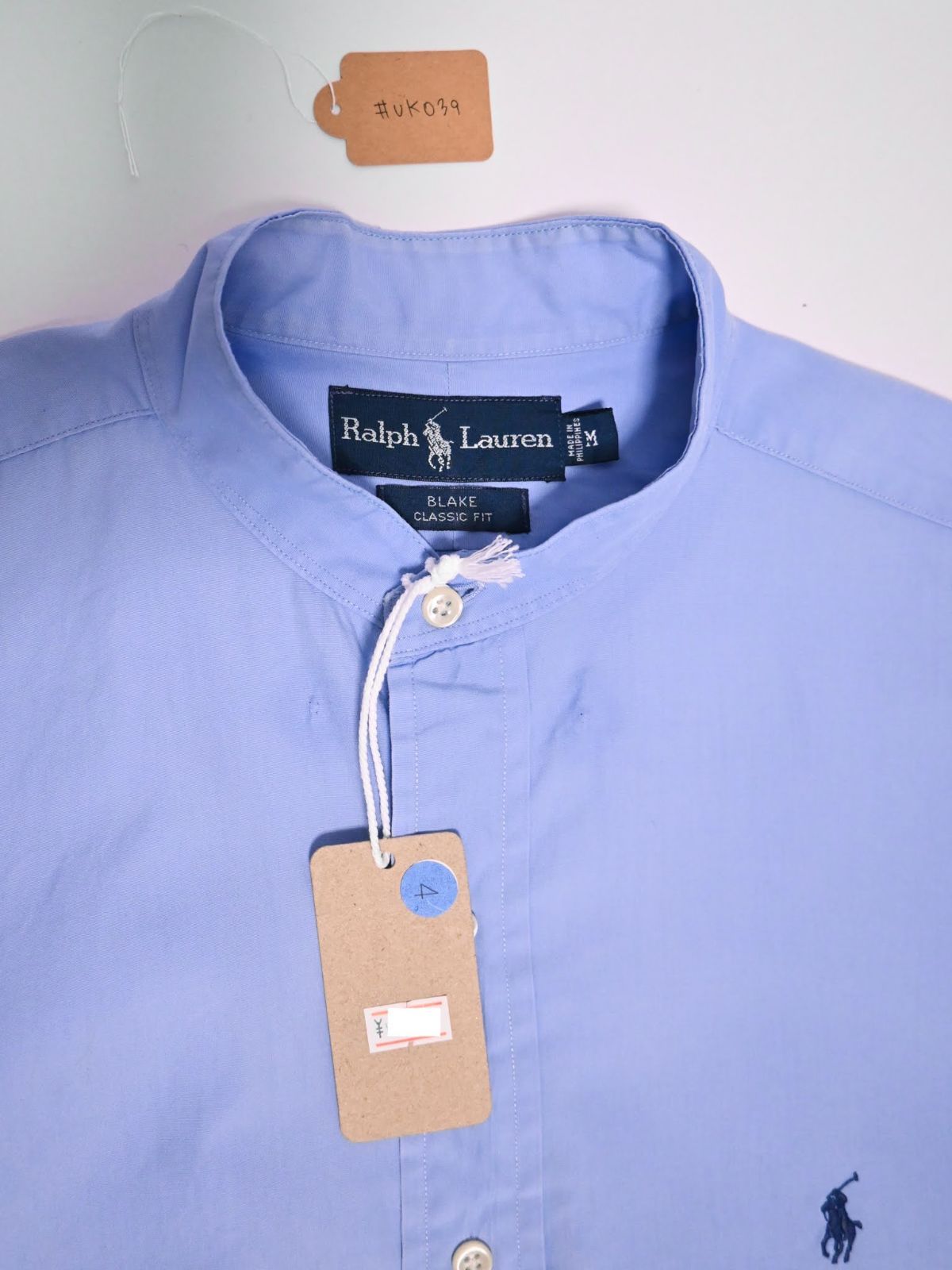 collarless shirt