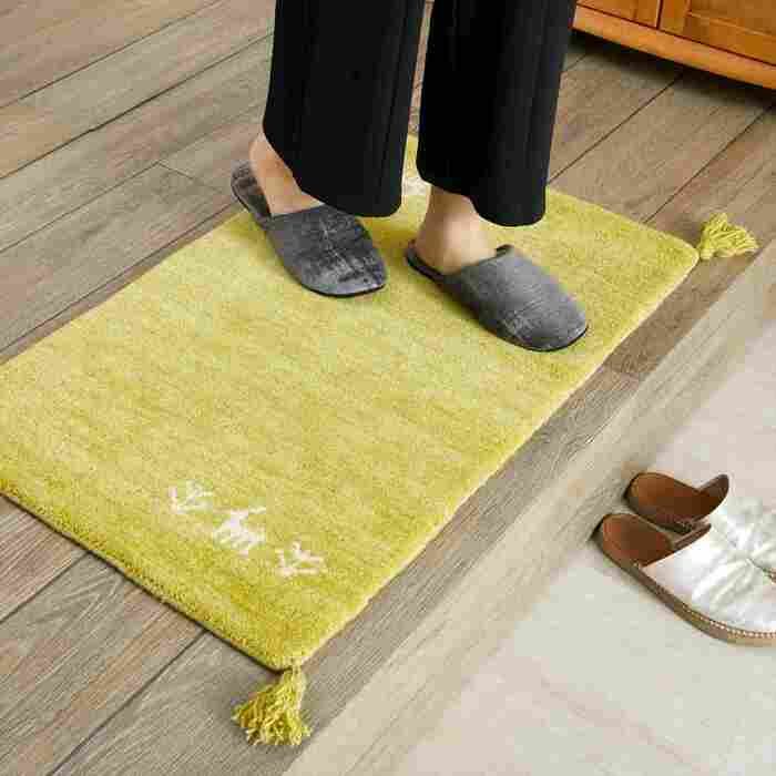 玄関 ラグ