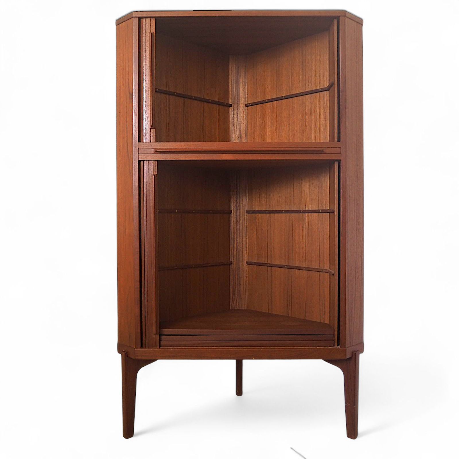 北欧家具 デンマーク製 コーナーキャビネット蛇腹 - メルカリ