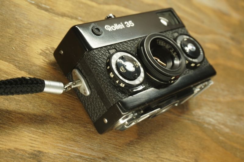 8592 美品 Rollei 35 露出計OK シンガポール製 ブラック - メルカリ