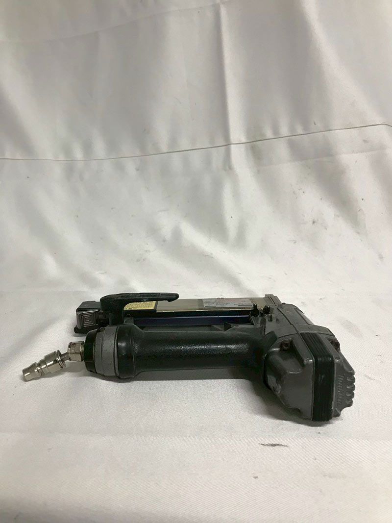 北見市発】マキタ makita 仕上釘打 AF502 シルバー (D6384kmmsYM)