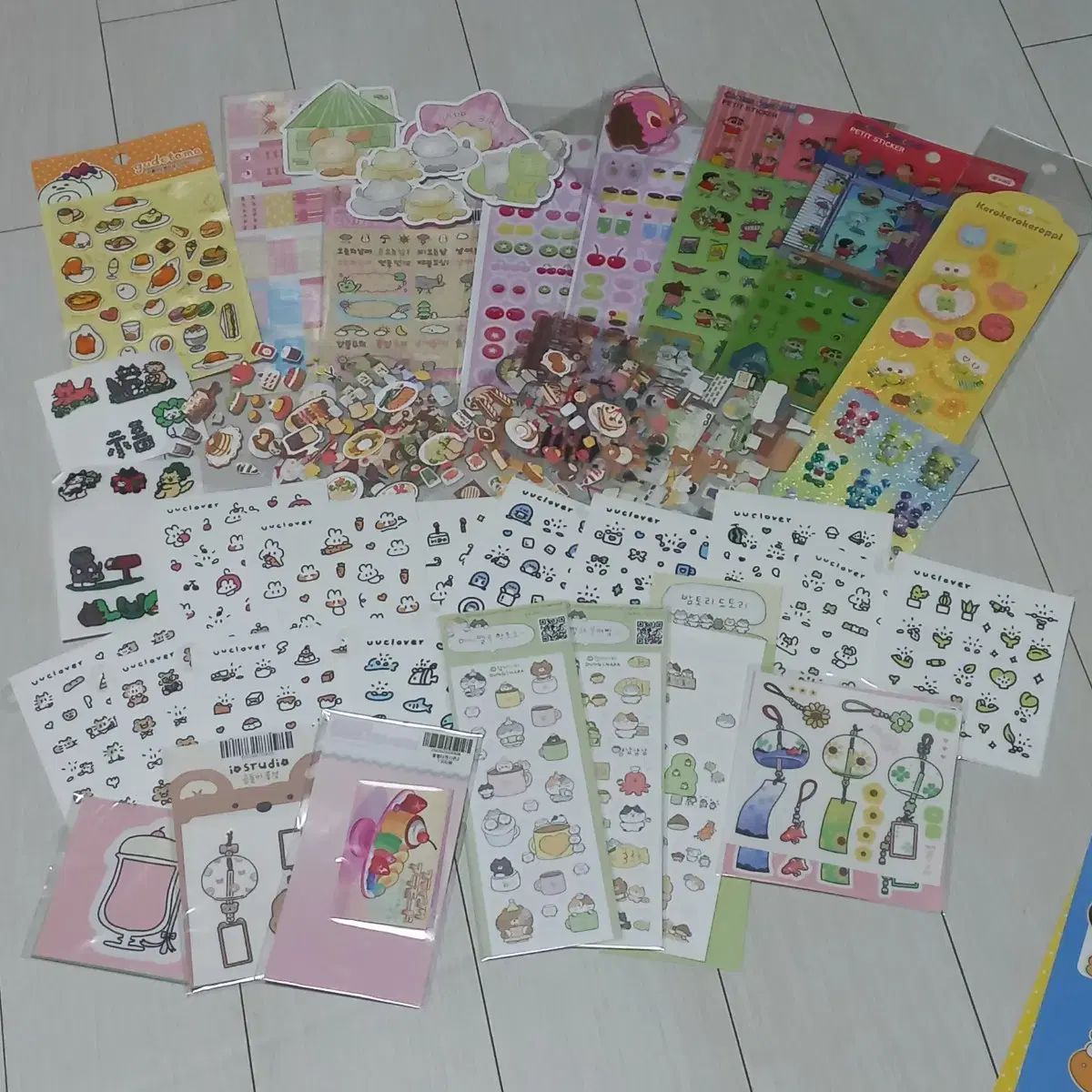 ステッカー 天井