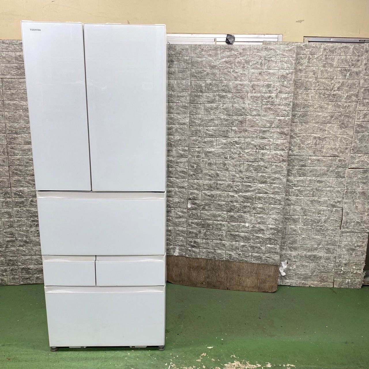 633 東芝 超大型 冷蔵庫 601L 家庭用 自動製氷 フレンチドア 保証込み 関東配送設置無料 6ヶ月保証