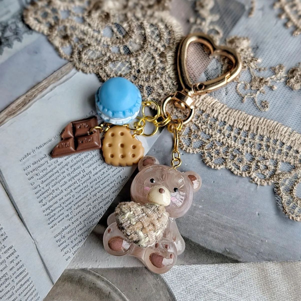 カフェラテ くまちゃん ♡ キーホルダー 大きめサイズ 【お菓子と一緒