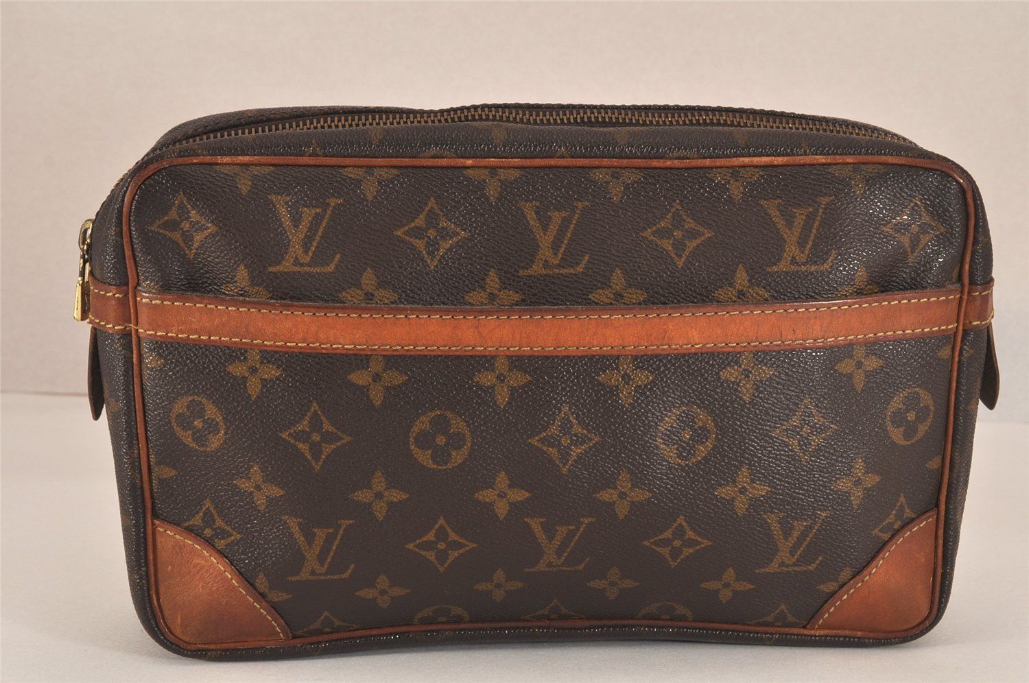 【良品】 ルイヴィトン　モノグラム コンピエーニュ　クラッチバッグ w5 LOUIS VUITTON ルイヴィトン モノグラム コンピエーニュ 28