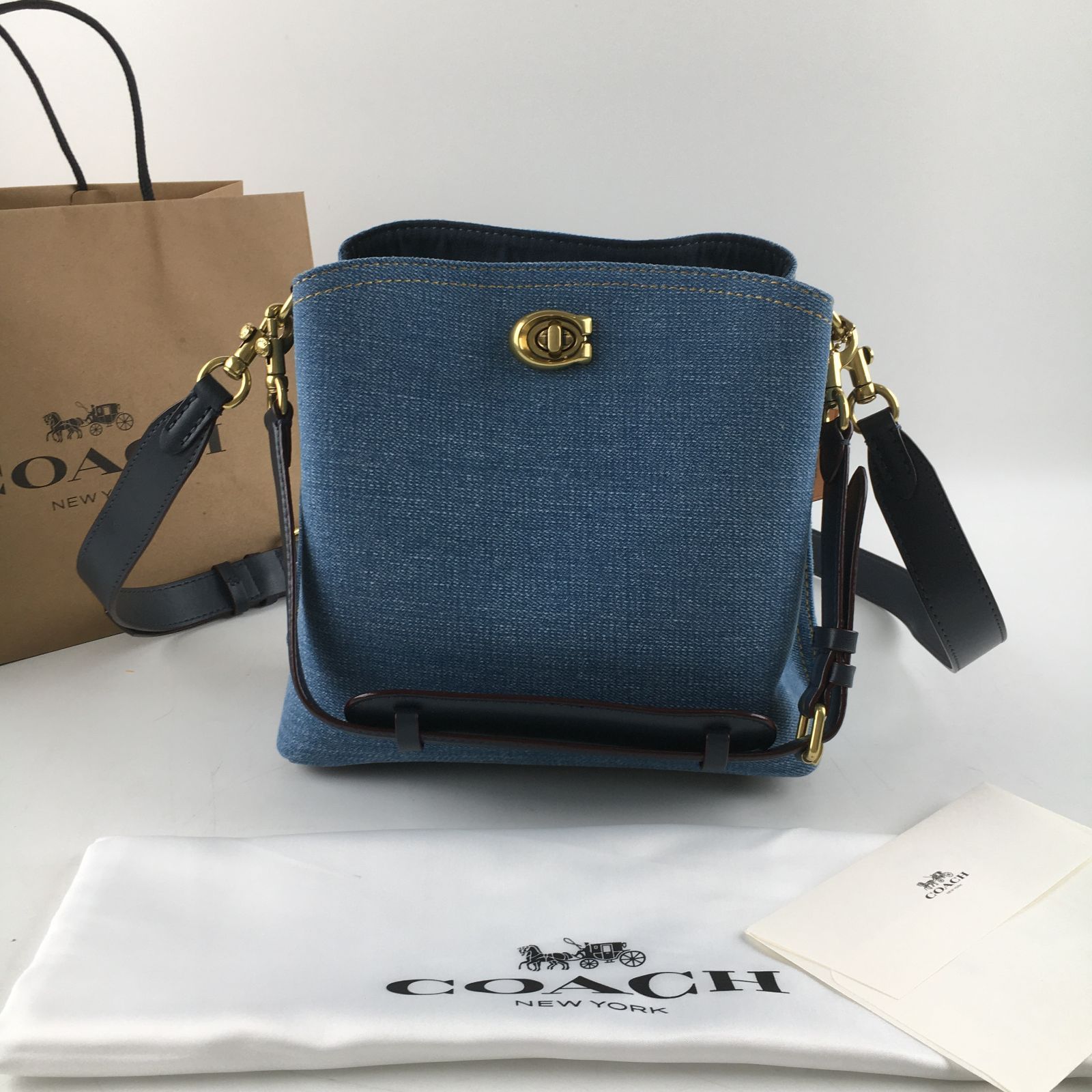 新品未使用 COACH コーチ ショルダーバッグ クロスボディバッグ CS241 - メルカリ