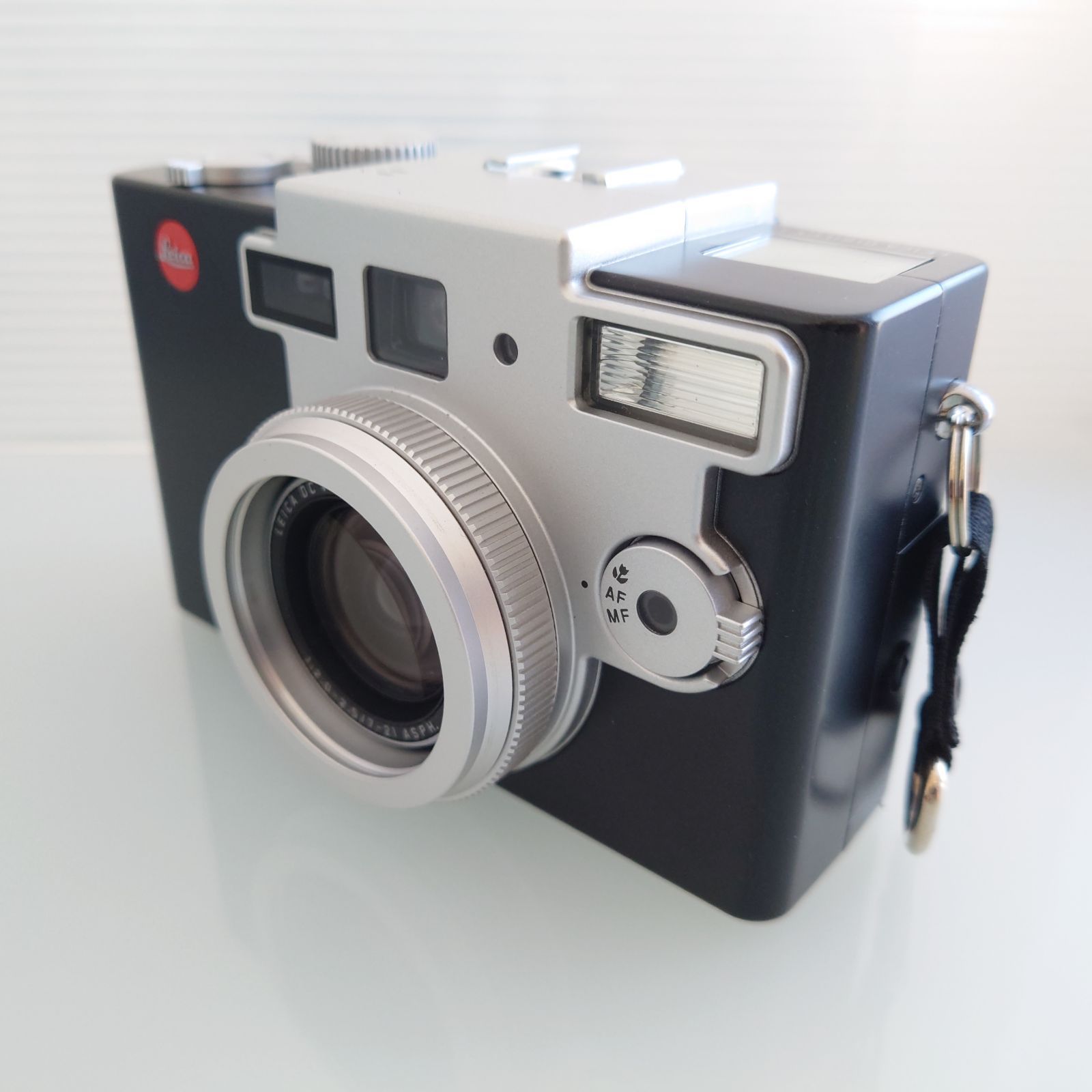Leica ライカ DIGILUX 1 新品同様 ほぼ未使用 世界限定1000台 Leica ライカ DIGILUX 1 新品同様 ほぼ未使用 世界限定1000台