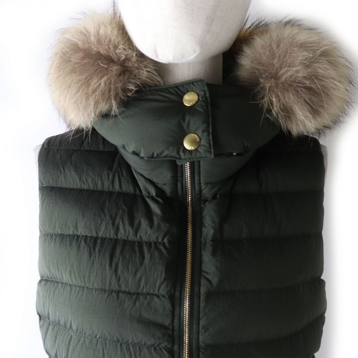 タトラスTATRAS リバーシブルダウンベストラクーンファー付き