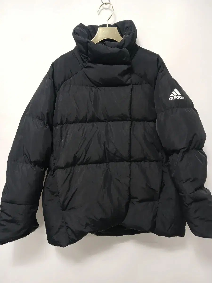 アディダス レディース ダウン ショートダウン L