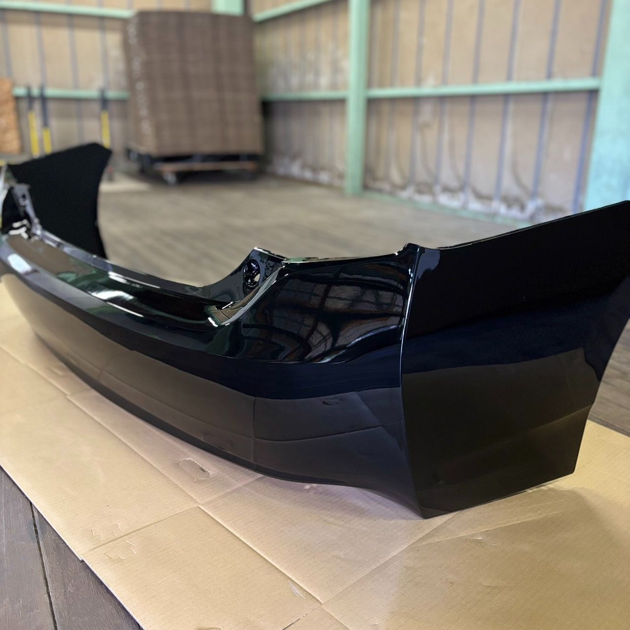 TOYOTA 30系プリウス/30プリウス リアバンパー/ブラック（黒） 社外品