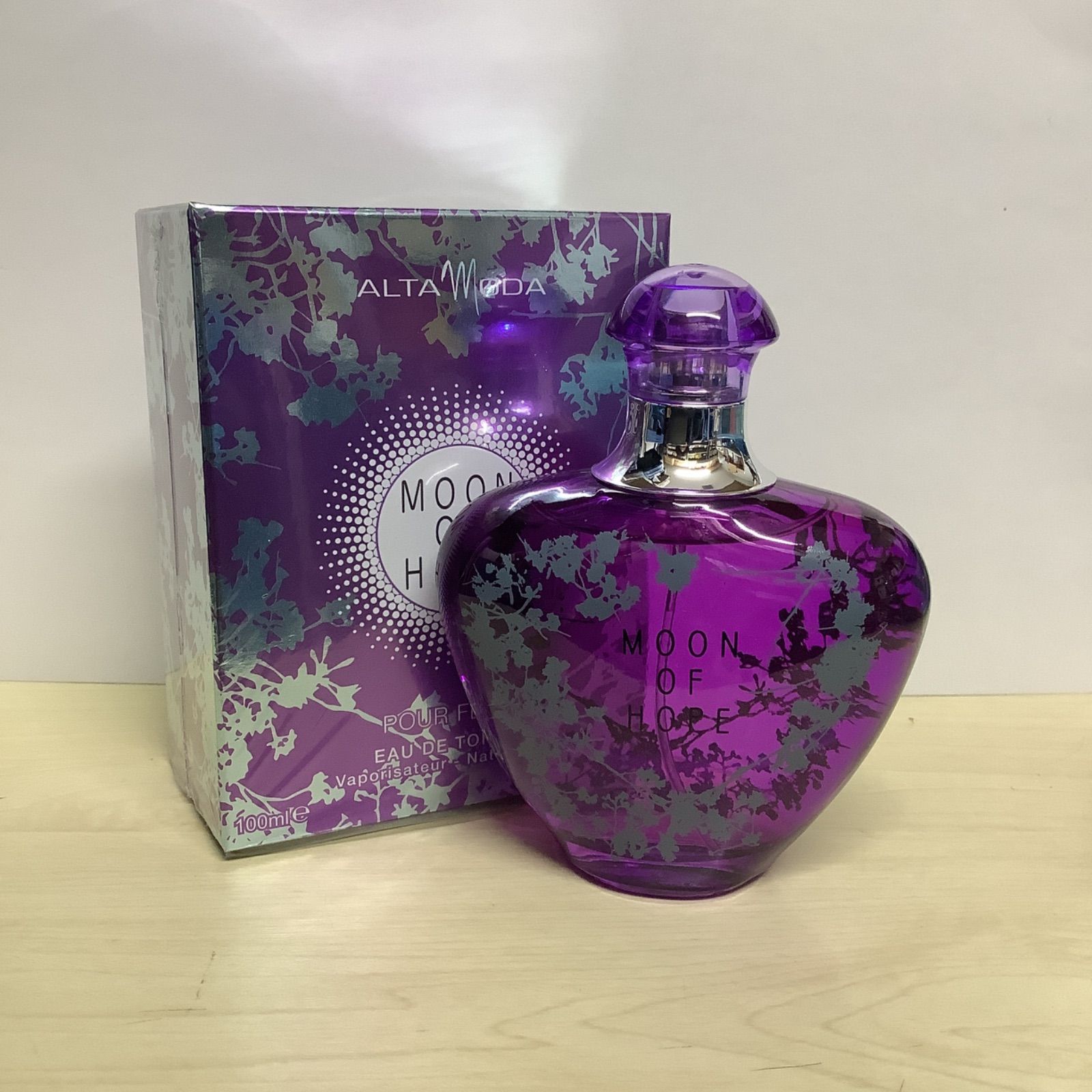 新品未開封　VERSACE　ヴェルサーチェ エロス オードトワレ 100ml ヴェルサーチ エロス オードトワレ 100ml