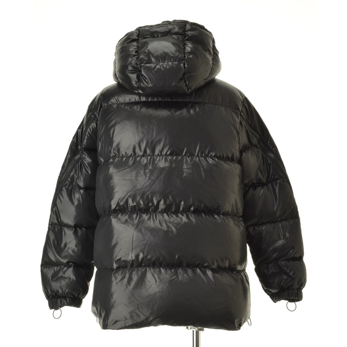 ADIDAS】GE0986 サイドジップダウンジャケット - メルカリ 