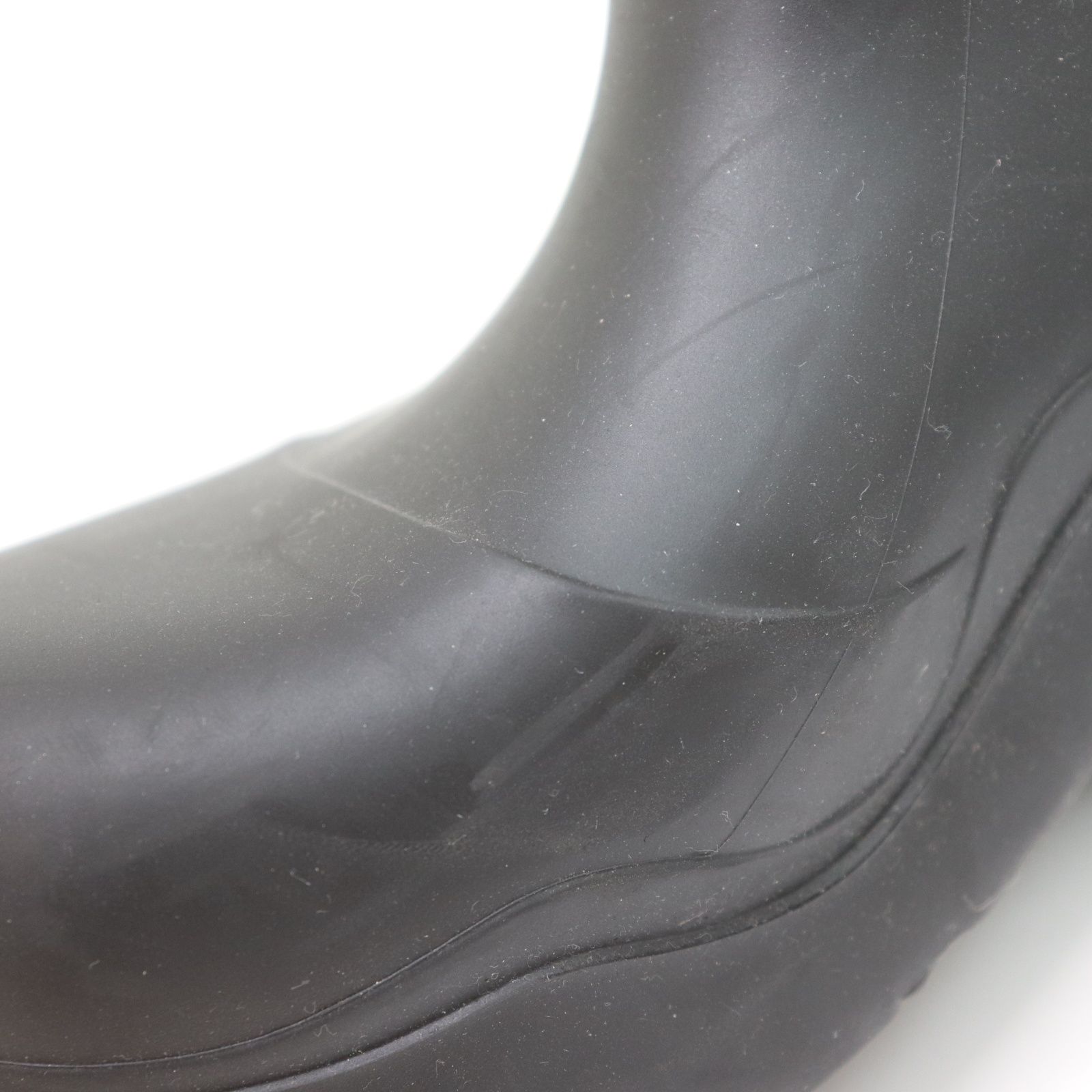 ITIVYZOS7J8G BOTTEGA VENETA ボッテガ ヴェネタ パドルブーツ ラバー 