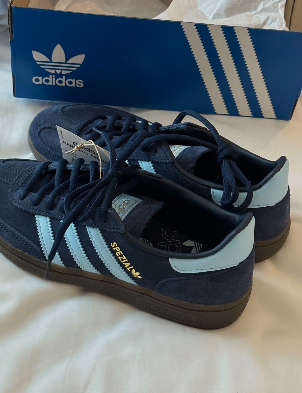 新品未使用 BD7633 Adidasスニーカー スペツィアル adidas originals HANDBALL SPEZIAL 男女兼用