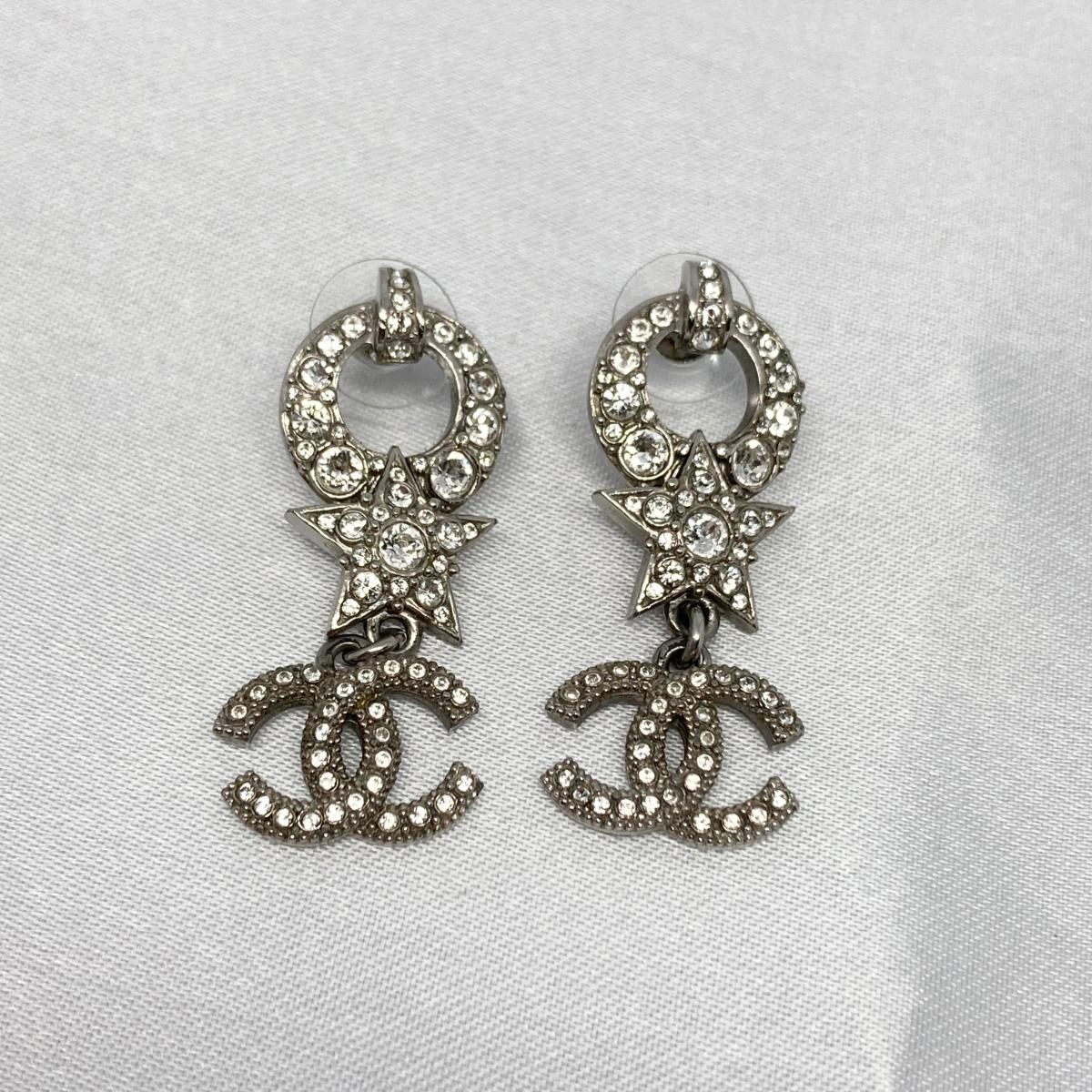 CHANEL ココマーク スター ラインストーン ピアス【美品】 CHANEL （シャネル） ココマーク スター ラインストーン ピアス