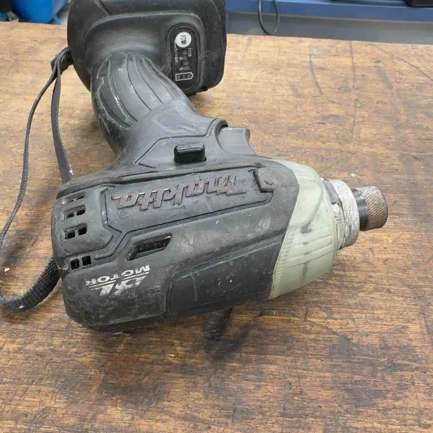 makita コードレスインパクトドライバー