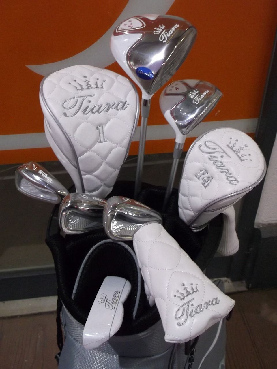 wilson - はせこ　Wilson ゴルフクラブ　ハーフセット　6本セット　レディース 楽天市場】Wilson TIARA MODA 6set レディース クラブセット 6本