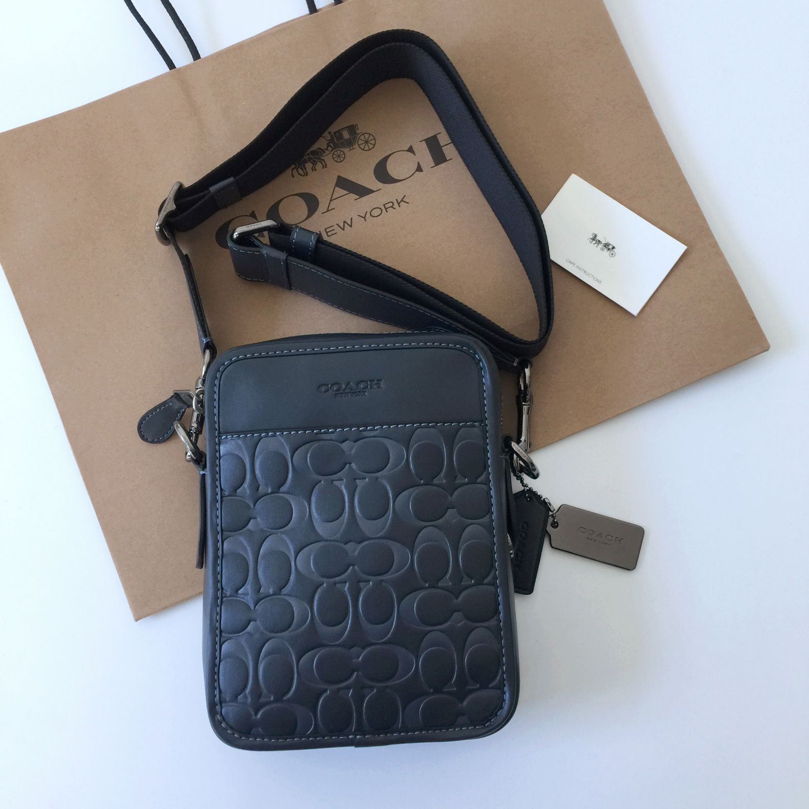 セール中】COACH コーチバッグ CJ670 ミッドナイトネイビー×デニム 