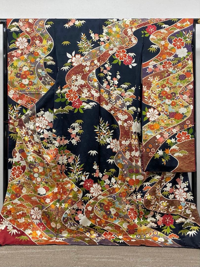 振袖 仮絵羽 青柳 刺繍 金駒 金彩 紋意匠 正絹 未仕立て品 八掛付き 