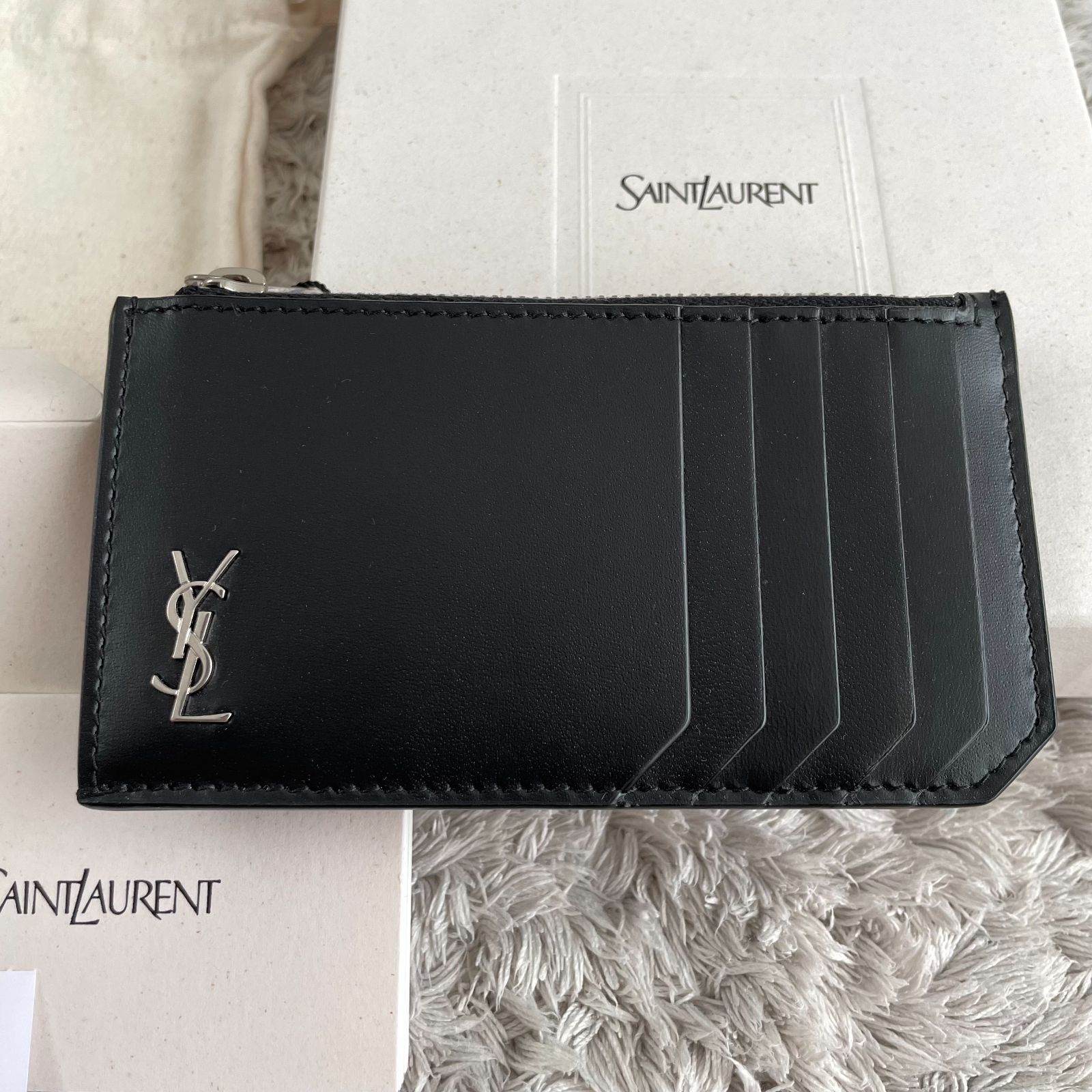 Saint Laurent フラグメントケース